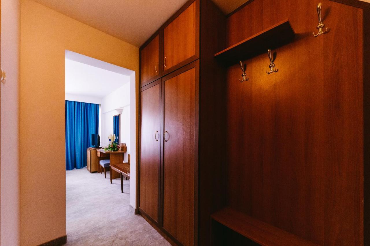 Hotel Condor 마마이아 외부 사진