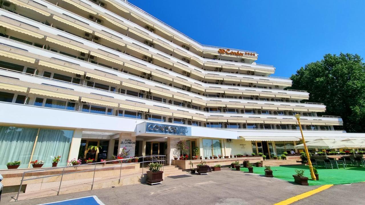 Hotel Condor 마마이아 외부 사진