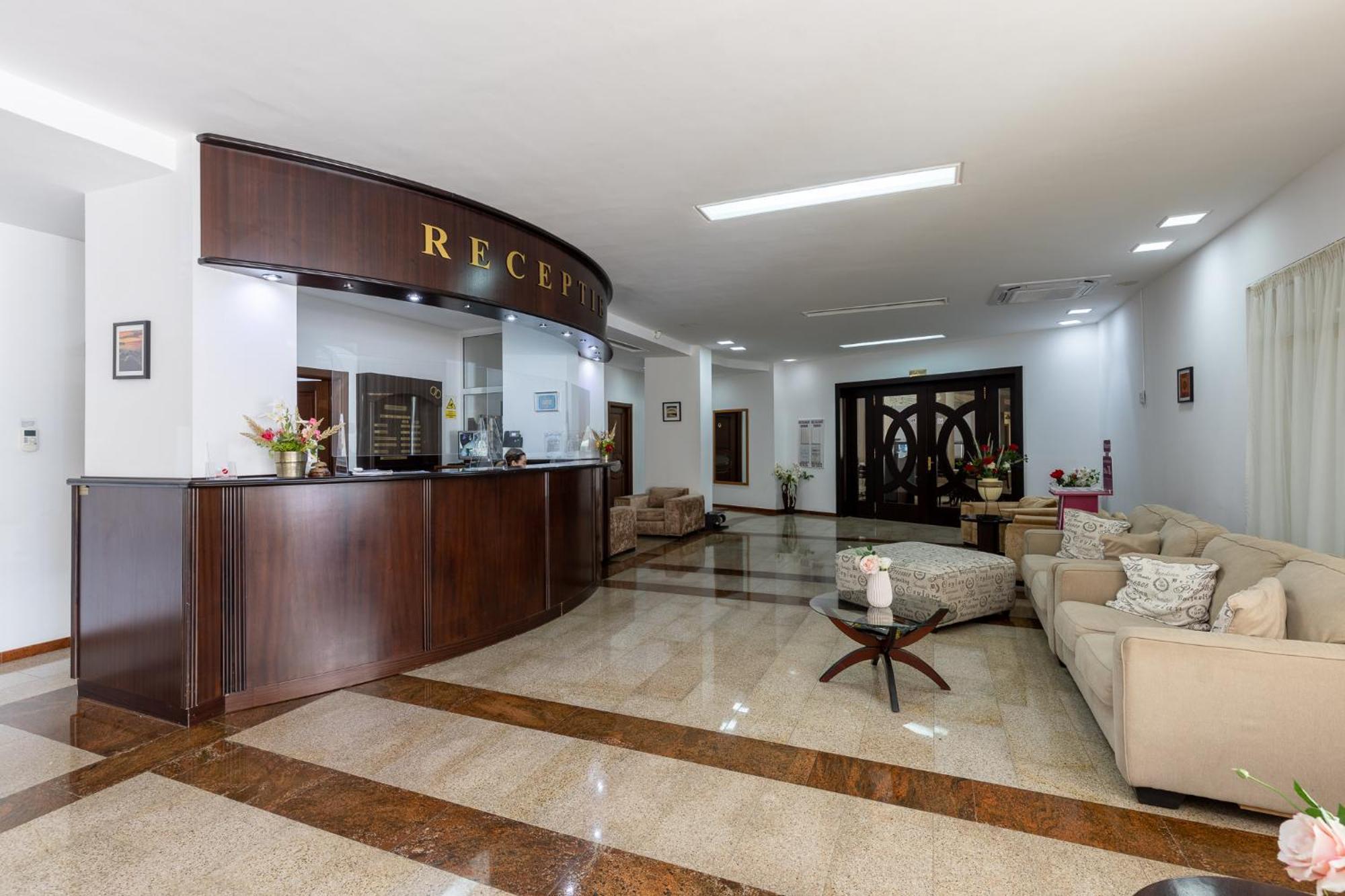 Hotel Condor 마마이아 외부 사진