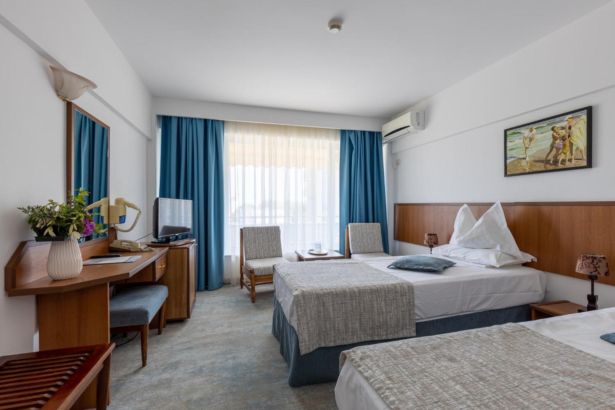Hotel Condor 마마이아 외부 사진